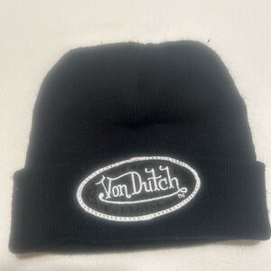 Von Dutch toque.